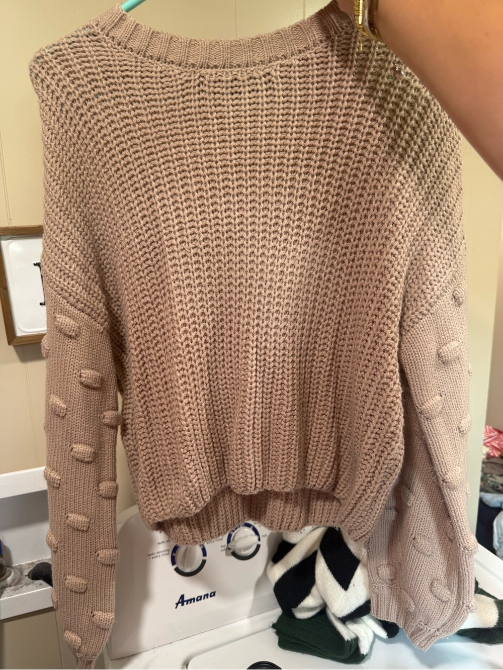 Women’s Chunky Knit Pom-Pom Sleeve Sweater - beige